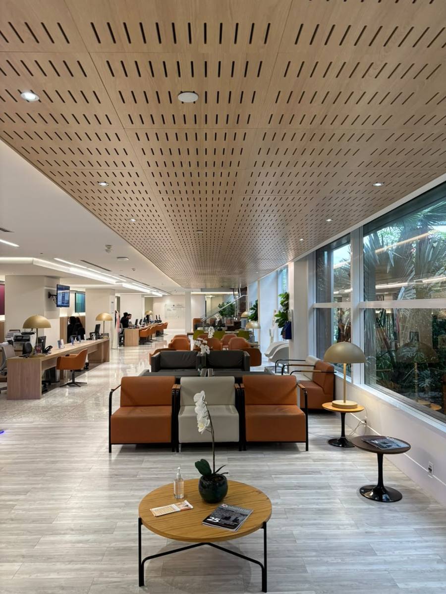 Área de espera do consultório no Einstein Hospital Israelita